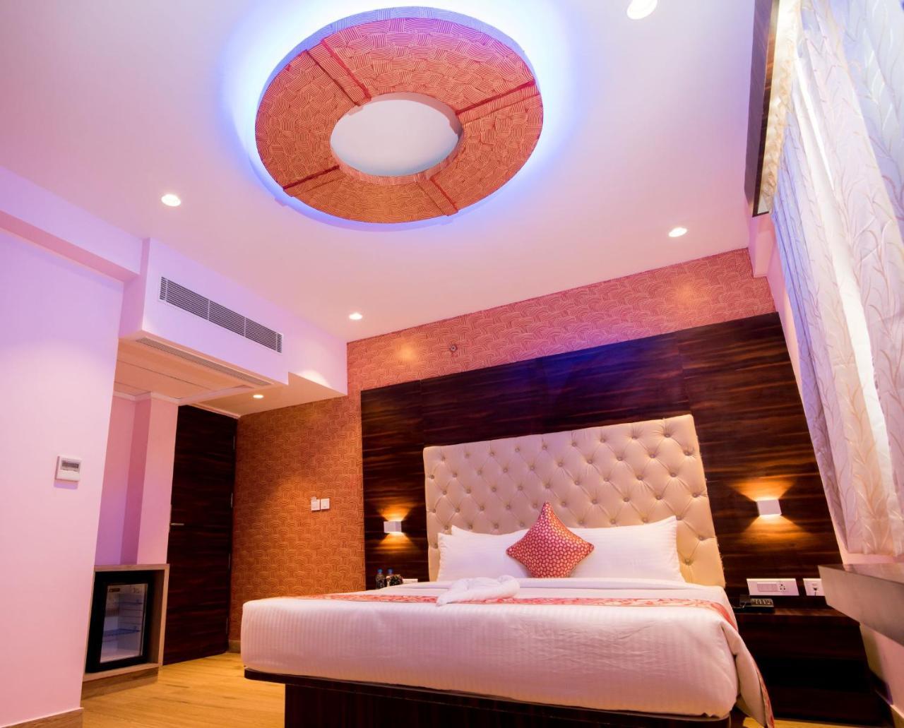 โรงแรมเอ็นพีจี บังกาลอร์ Yelahanka ภายนอก รูปภาพ